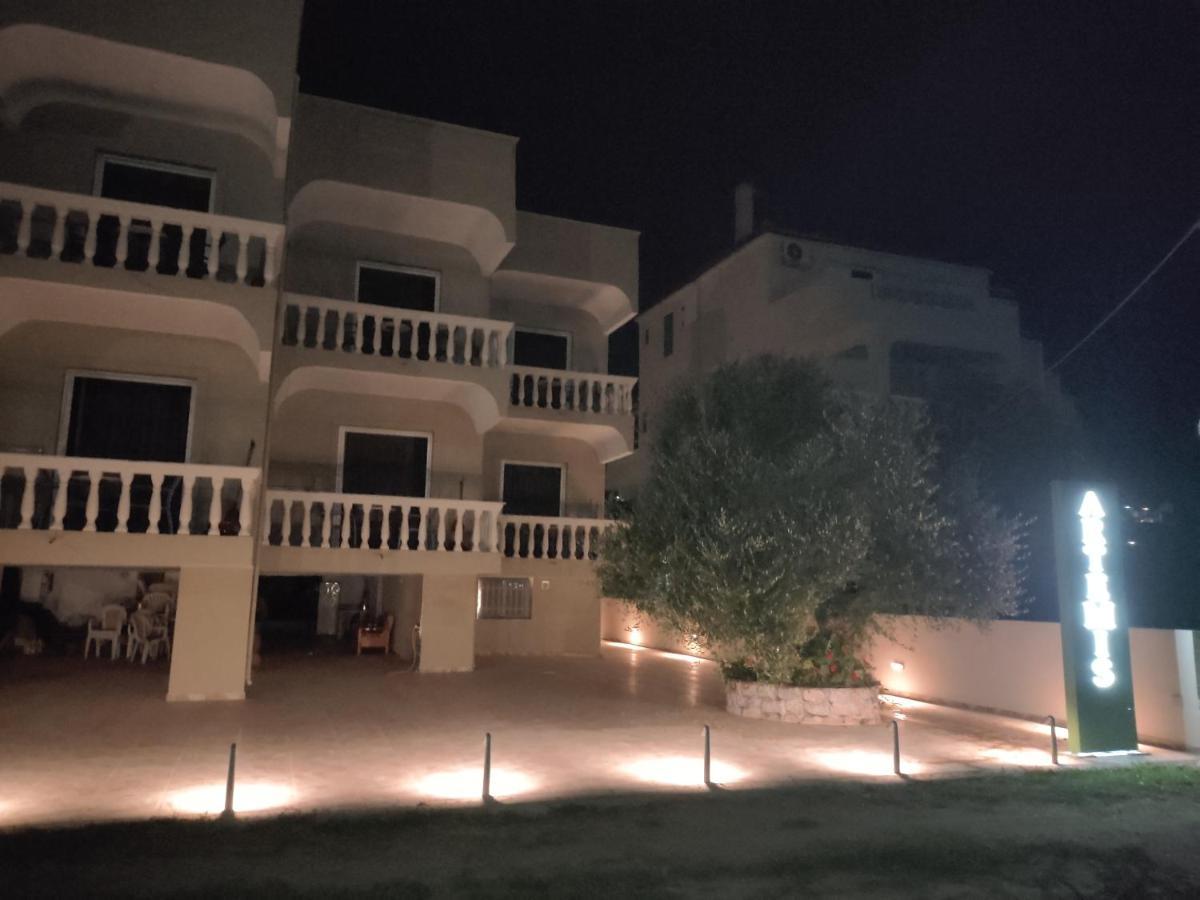 Pansion Artemis Apartman Mavrovúni Kültér fotó